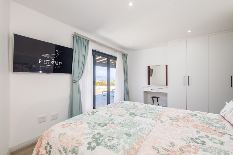 4 Bedroom Property for Sale in Baron View Western Cape